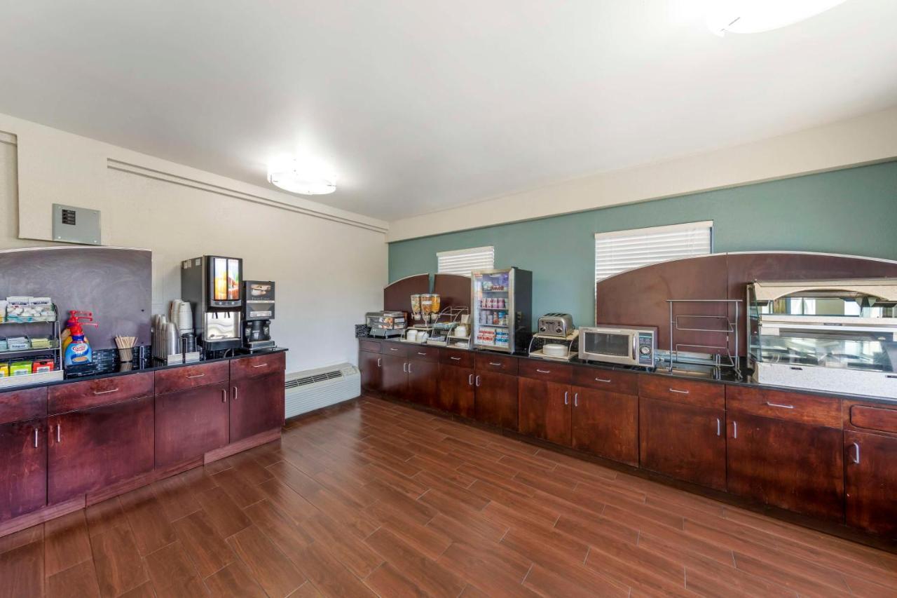 Best Western Athens Inn Экстерьер фото