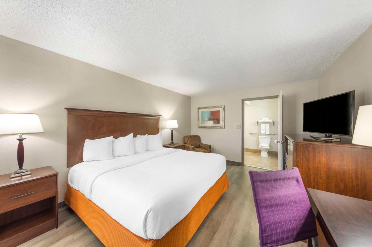 Best Western Athens Inn Экстерьер фото